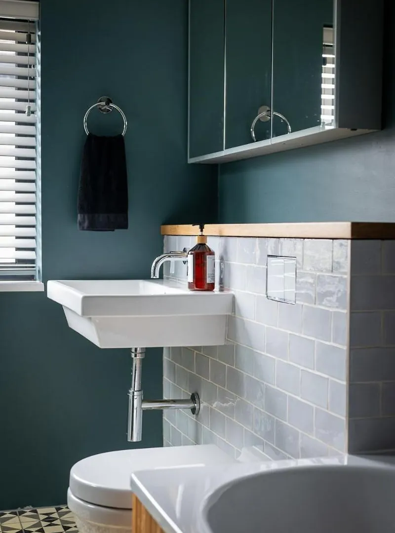 Cambridge Skylit Serenity: Family-Friendly Retreat 0*, Кембридж Великобритания
