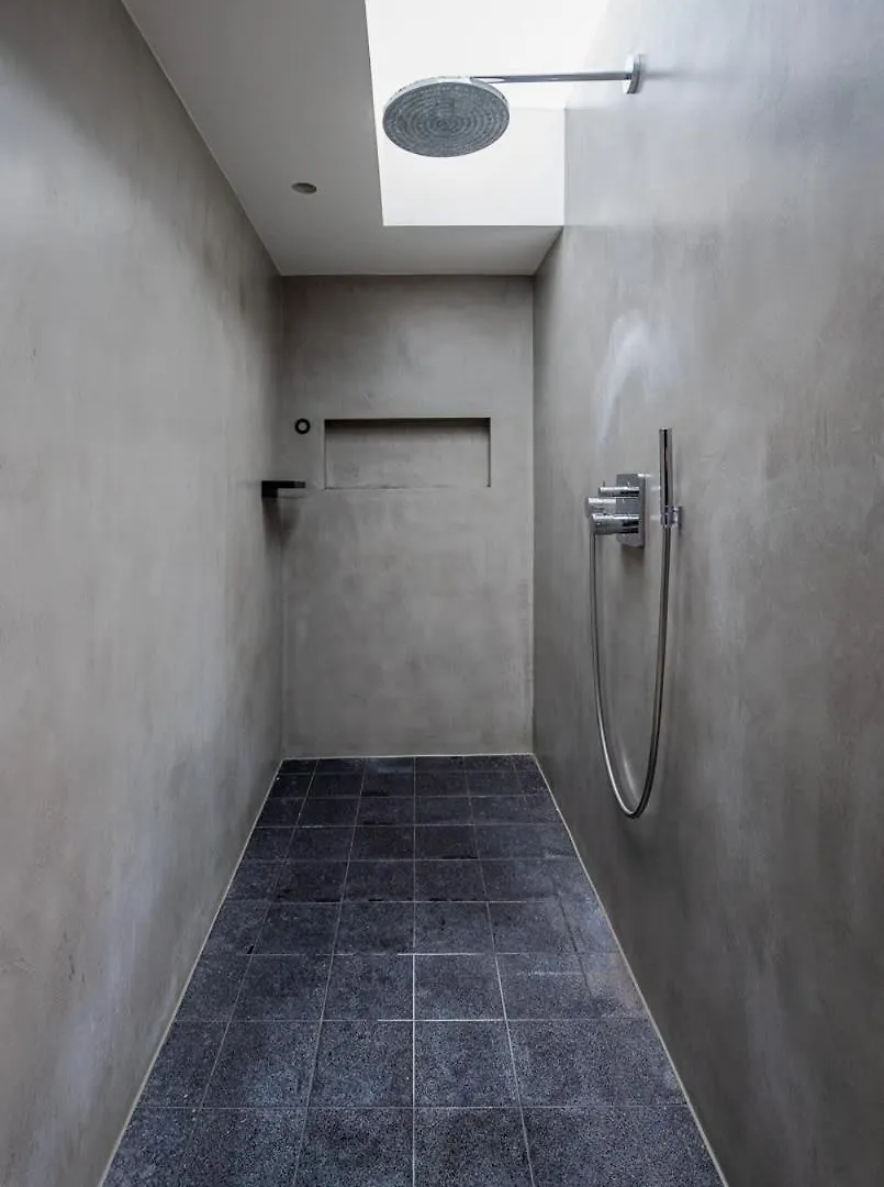 Cambridge Skylit Serenity: Family-Friendly Retreat 0*, Кембридж