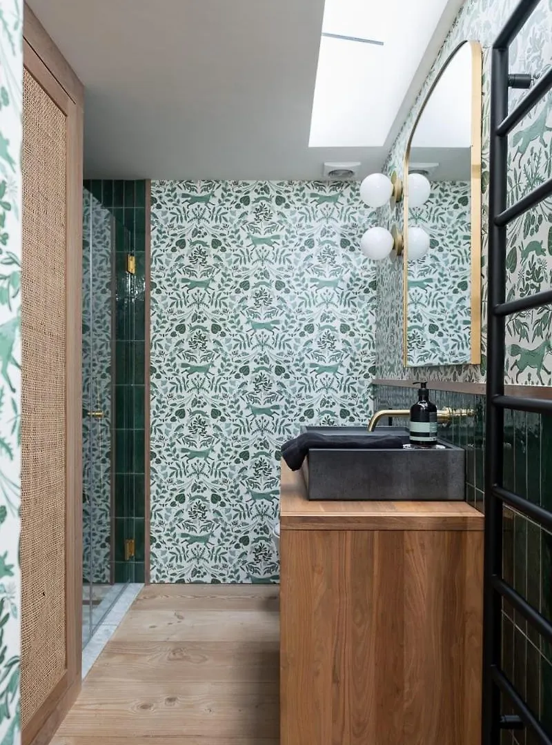 Cambridge Skylit Serenity: Family-Friendly Retreat Кембридж